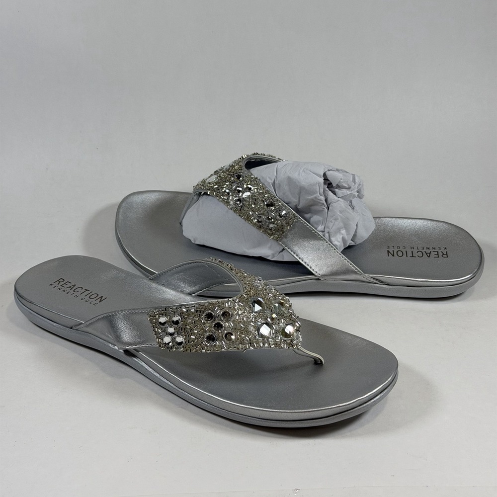 Kenneth Cole REACTION Size-10M Women's Glam-Athon Thong Sandal Silver